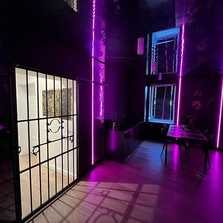 Bdsm Apartament Czestochowa Luxxx - Adults Only - Tylko Dla Doroslych エクステリア 写真