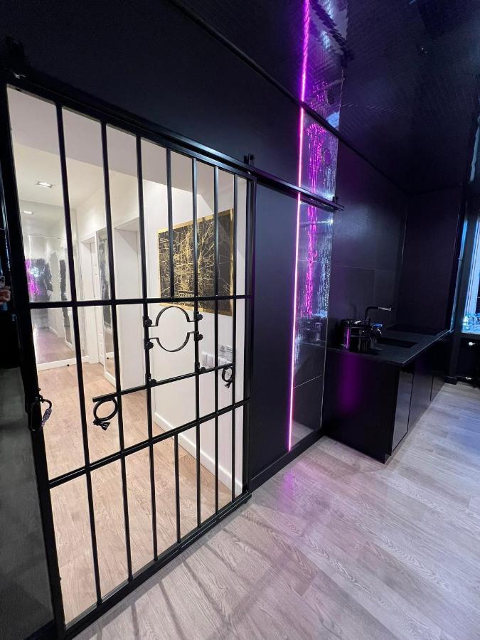 Bdsm Apartament Czestochowa Luxxx - Adults Only - Tylko Dla Doroslych エクステリア 写真